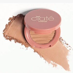 3/$20💗 Ciate London Brazilian Glow Bronzing Powder in Aruba Island Mini